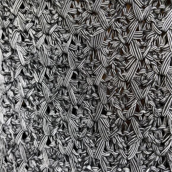 Venue 90s Crochet Knit Mid-Length Charcoal Vest size Medium - Picture 3 of 9